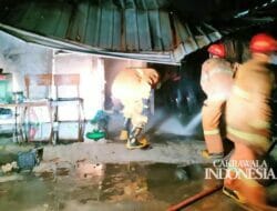 Rumah Kerajinan Perak di Kota Gede Yogya Terbakar, Api Sambar Satu Mobil Mazda