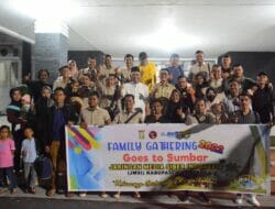 Dukung JMSI Kampar, Kamsol Lepas Rombongan Tour Sumbar di Balai Pendopo