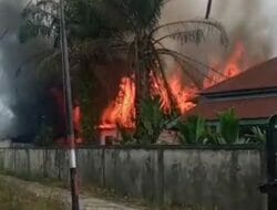 Warga Muhammadiyah Berduka, Api Lahap Gedung SMP & SMA Muhammadiyah Ujungbatu
