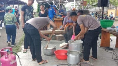 Polda Bali Dirikan Dapur Lapangan di Daerah Terdampak Bencana Banjir Bandang