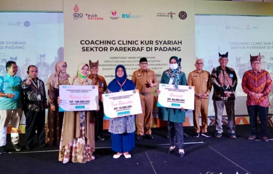 Kemenparekraf Gelar Coaching Clinic KUR Syariah Sektor Parekraf di Kota Padang Sumbar