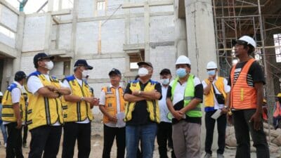 Menteri Basuki: Tuntaskan Renovasi Gereja Katedral Keuskupan Agung Kupang Sebelum Natal 2022