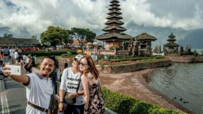 Kemenparekraf Sandiaga Uno – AirAsia Jaring Wisatawan Malaysia Melalui Sales Mission