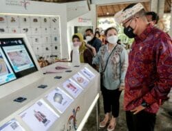 Produk Ekraf di Instalasi Planogram Kemenparekraf Banyak Diminati Wisatawan