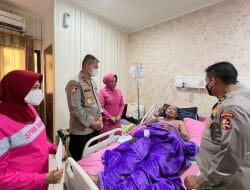 Berikan Motivasi, Kasetukpa Kunjungi Mantan Serdik PAG yang Sakit di RS Polri Kramat Jati