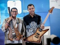 Menparekraf Apresiasi Luna Guitarworks Promosikan Gitar Asli Indonesia ke Internasional
