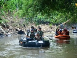 Peringati Hari Bakti PU ke-77, Kementerian PUPR Gelar Gerakan Bersih dan Sehat Bersama Sungai Ciliwung