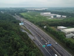 Tingkatkan Keamanan dan Kenyamanan Pengguna Jalan, PT JTT Kerjakan 2 Rekonstruksi Rigid Jalan Tol Jakarta-Cikampek