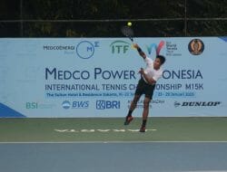 Muhammad Rifqi Fitriadi Jaga Asa Indonesia di Kejuaraan Medco Power Indonesia Internasional Tennis Championships