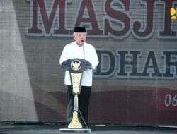 Mewakili Presiden Jokowi, Menteri Basuki Resmikan Masjid Agung Dharmasraya, Sumbar