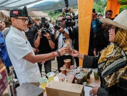 Menparekraf Dorong UMKM Desa Wisata Baros Jabar Kembangkan Potensi Parekraf