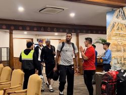 Tim Bertabur Bintang NBA Kanada Mendarat di Jakarta