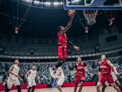 Didukung Ribuan Penonton di Indonesia Arena, Timnas Basket Indonesia Taklukkan UEA