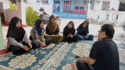 Forum TBM Riau dan Tim Pengabdian Masyarakat Pustakawan Perpustakaan UNRI Gelar Pekan Ilmu di TB Inara