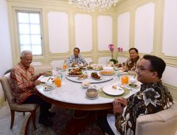 Prabowo Usai Undangan Makan Siang Jokowi dan Tiga Bacapres: Suasana Akrab