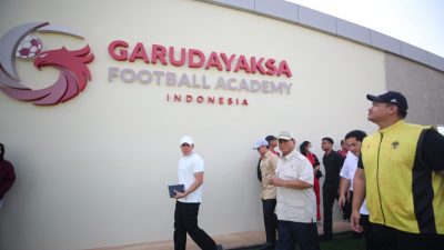 Resmikan Akademi Sepak Bolanya di Bekasi, Prabowo Picu Semangat Atlet Muda