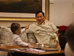 Prabowo Takjub dengan Cita-cita Kenkulus Jadi Insinyur dan Ingin Bikin Pesawat