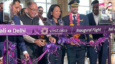 Menparekraf Apresiasi Penerbangan Perdana Vistara Rute New Delhi-Denpasar