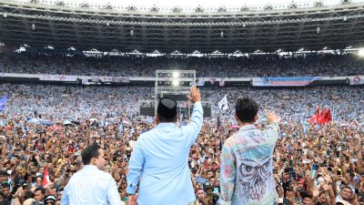600 Ribu Warga Tumpah Ruah di Kampanye Akbar Prabowo-Gibran