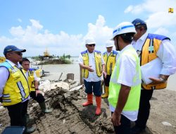 Menteri Basuki Targetkan Perbaikan Darurat Tanggul Sungai Wulan di Demak Selesai Dalam Tiga Hari