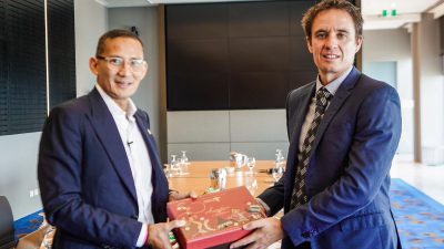 Menparekraf Bertemu SportNXT Bahas Potensi Kerja Sama Sport Tourism Indonesia-Australia