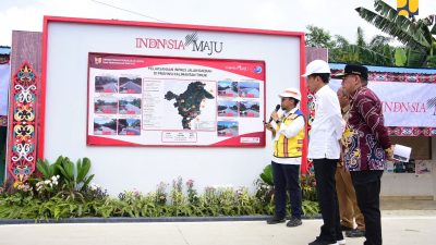 Menteri Basuki Dampingi Presiden Jokowi Resmikan 10 Ruas Inpres Jalan Daerah di Kalimantan Timur Senilai Rp561 Miliar