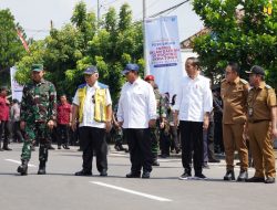 Dampingi Presiden Jokowi Resmikan Pelaksanaan Inpres Jalan Daerah di Jatim, Menteri Basuki: Perlancar Arus Logistik dan Akses Wisata