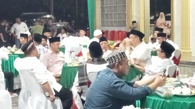Safari Ramadhan Pemprov Riau di Tarai Bangun, Pj Gubri dan Pj Bupati Kampar Buka Bersama