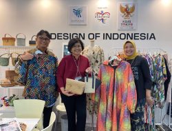 Promosikan Fesyen Indonesia di Jepang, Wakil Duta Besar RI Resmikan Stan Indonesia di Fashion World Tokyo 2024