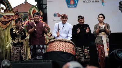 Menparekraf Apresiasi Festival Semarapura Masuk Karisma Event Nusantara (KEN) 2024