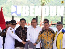 Tingkatkan Produktivitas Pertanian Di Sulawesi Selatan, Presiden Jokowi Resmikan Bendungan Pamukkulu