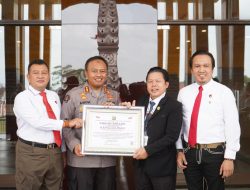 Kinerja gemilang, Polda Riau terima Presisi Award dari Lemkapi