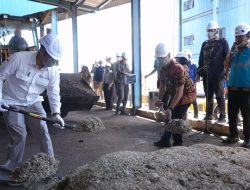 PLN Manfaatkan Limbah Operasional Kantor Bank Indonesia di NTT Jadi Bahan Co-firing PLTU Bolok