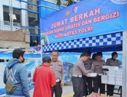 Korlantas Polri Gelar “Jumat Berkah”: Makan Siang Gratis, Dukung Program Pemerintah Tingkatkan Gizi Masyarakat