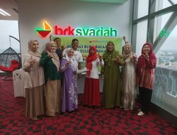 Brk Syariah Donasi Buku dan Alat Gambar untuk Dukung Gerakan Literasi di Riau