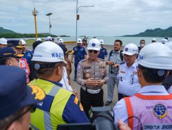 Pantau Kesiapan Jalur Penyeberangan di Lampung, Kakorlantas Bersama Wamenhub Tinjau Pelabuhan Bakauheni, BBJ & Wika Beton