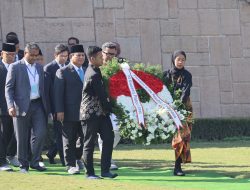 Prabowo Tabur Bunga di Makam Mahatma Gandhi: Pemimpin, Guru, dan Inspirasi