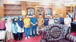 PWI Rohul Silaturahmi dengan Wabup Syafaruddin Poti Bahas Pelantikan Pengurus Baru