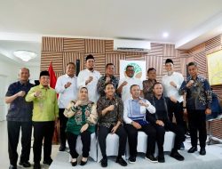 Perjuangkan Aspirasi Masyarakat, Bupati Kampar Bersama Gubri Temui Menhut RI di Jakarta