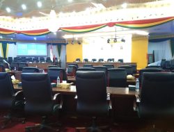Entah Apa Sebab, Rapat Paripurna DPRD Kampar Sering Molor