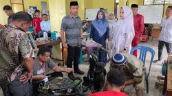 Dikunjungi Bupati Kampar Saat Jalani Pelatihan di BLK, Peserta Difabel Terharu dan Menangis