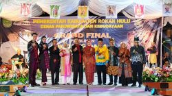 Wabup Syafaruddin Poti Buka Secara Resmi Malam Grand Final Bujang Dara Rohul Favorit 2025
