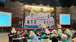 Ketua PWI Riau Raja Isyam Paparkan Tantangan Jurnalis di Tengah Digitalisasi pada Kuliah Umum Universitas Hangtuah