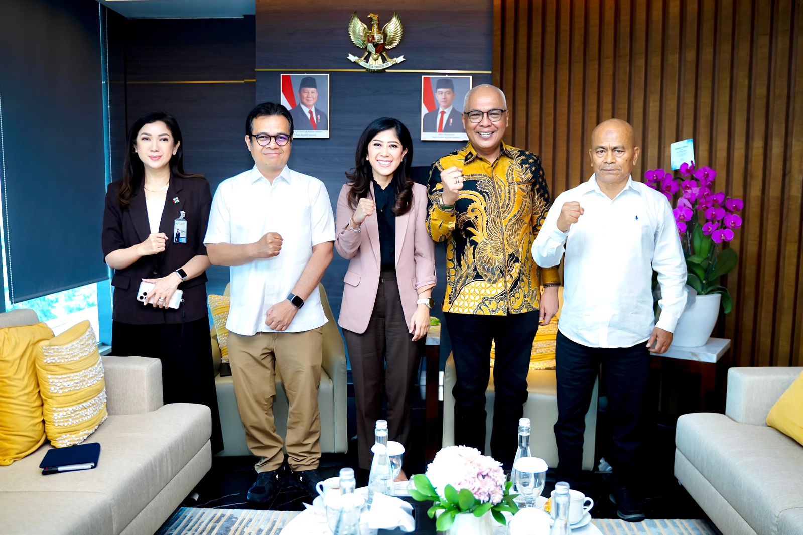 Menteri Komdigi