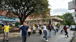 Langkah dan Terobosan Kadis Kominfo Usai Dilantik Bupati Kampar, Lukmansyah Badoe Gelar Senam Sehat Bersama Staf