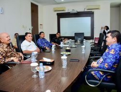 Tim KI Riau Visit ke PPID Pemkab Kampar, Zufra Irwan: Kualitas Tata Kelola Informasi Semakin Membaik