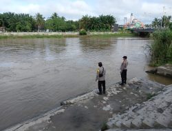 Waspada! Debit Air Sungai Naik, Polsek Jajaran se-Rohul Laksanakan Patroli dan Pengecekan Lapangan