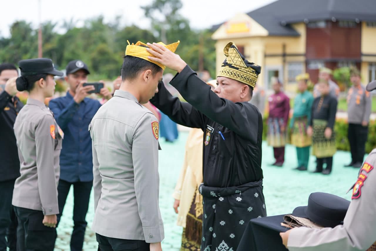 Tanjak Unak Serantai