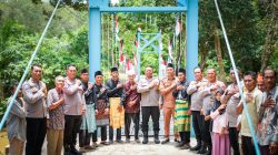 Permudah Akses Warga dan Pelajar, Polri Resmikan Jembatan Gantung Merah Putih Presisi di Rambah Hilir