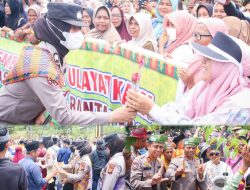 Pendekatan Humanis Polres Rohul Warnai Aksi PMRK, Demonstran Disambut Simbol Budaya Melayu dan Green Policing